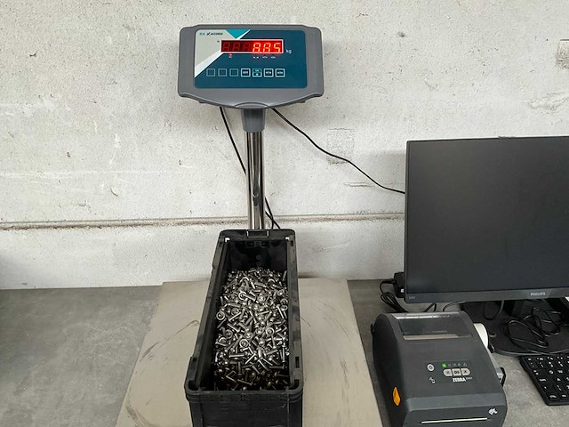 Würth 8.85 kg lbk schroef met flens m6x20 in stapelbare bak - afbeelding 2 van  4