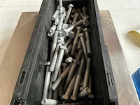Würth 8.94kg zeskantbout m12x80 in stapelbare bak - afbeelding 3 van  4