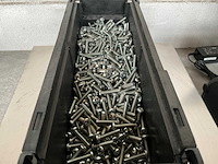 Würth 9.01 kg bout m6x30 in stapelbare bak - afbeelding 3 van  5