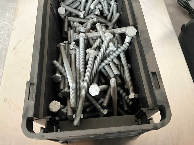 Würth 9.16 kg assorti bouten in stapelbare bak - afbeelding 3 van  7