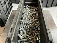 Würth 9.46kg bzk bout m8x40 in stapelbare bak - afbeelding 3 van  6