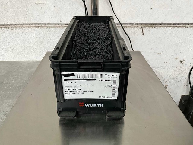 Würth 9.57 kg bolverzonken plaatschroef 4,2 x 25 in stapelbare bak - afbeelding 1 van  5