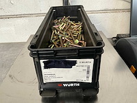 Würth 9.69 kg zeskant tapbout m8x55 in stapelbare bak - afbeelding 1 van  3