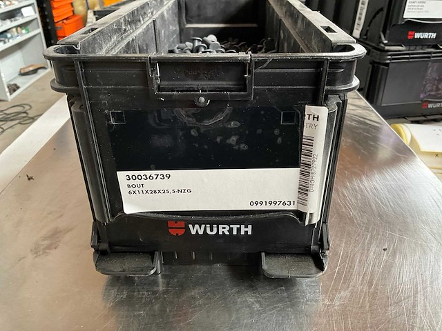 Würth 9.76kg bout 6x11x28x25,5 nzg in stapelbare bak - afbeelding 2 van  6