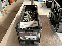 Würth 9.93kg zeskanttapbout m8x55 in stapelbare bak - afbeelding 1 van  4