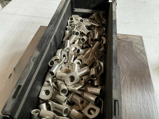 Würth 9.97kg krimp kabeloog m12-50qmm in stapelbare bak - afbeelding 3 van  6