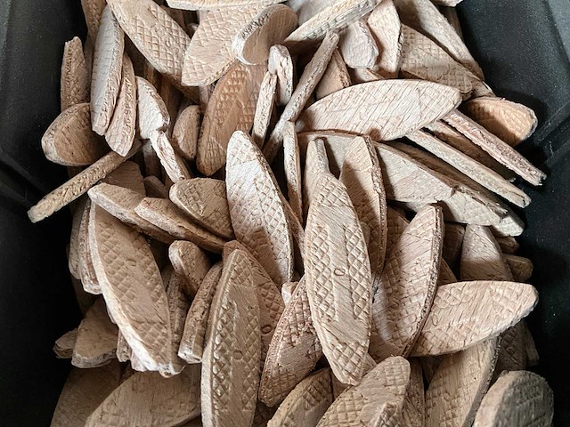 Würth lamellen in stapelbare bakken - afbeelding 7 van  11