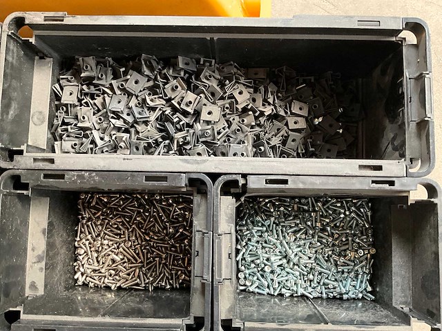 Würth palletdeal 104,5kg diverse bevestigingsmaterialen in stapelbare bakken - afbeelding 2 van  20