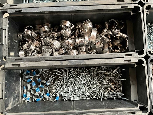 Würth palletdeal 104,5kg diverse bevestigingsmaterialen in stapelbare bakken - afbeelding 5 van  20