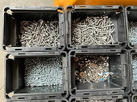 Würth palletdeal 113,5kg diverse bevestigingsmaterialen in stapelbare bakken - afbeelding 3 van  18