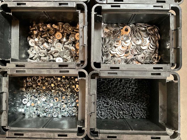 Würth palletdeal 158lg diverse bevestigingsmaterialen in stapelbare bakken - afbeelding 3 van  20
