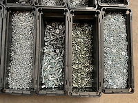 Würth palletdeal 158lg diverse bevestigingsmaterialen in stapelbare bakken - afbeelding 13 van  20