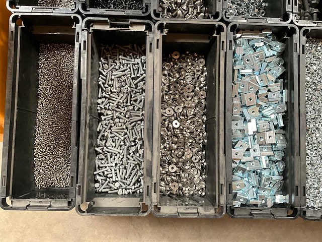 Würth palletdeal 158lg diverse bevestigingsmaterialen in stapelbare bakken - afbeelding 14 van  20