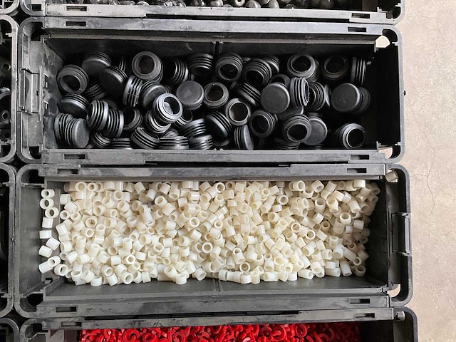 Würth palletdeal overige bevestigingsmaterialen in stapelbare bakken - afbeelding 4 van  17