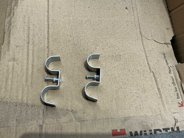 Würth partij metalen dubbele beugels - afbeelding 1 van  3