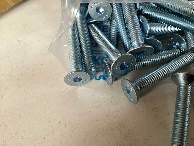 Würth verzinkte platkopverzonken schroef m8x50 (1100x) - afbeelding 4 van  4