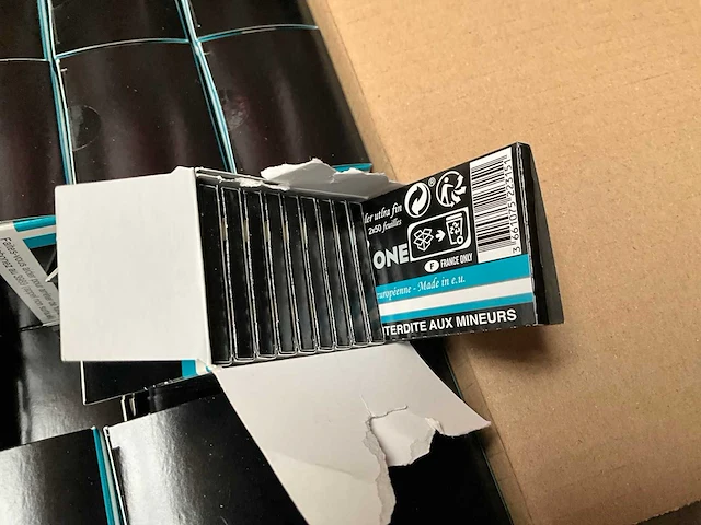 X-one vloeipapier voor sigaretten doosje 10 stuks (43x) - afbeelding 4 van  5