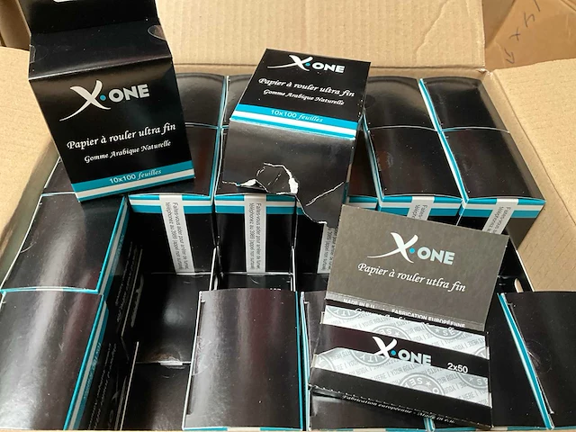 X-one vloeipapier voor sigaretten doosje 10 stuks (43x) - afbeelding 2 van  5