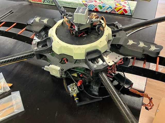 X8-quadcopter drone met gimbals - afbeelding 13 van  19