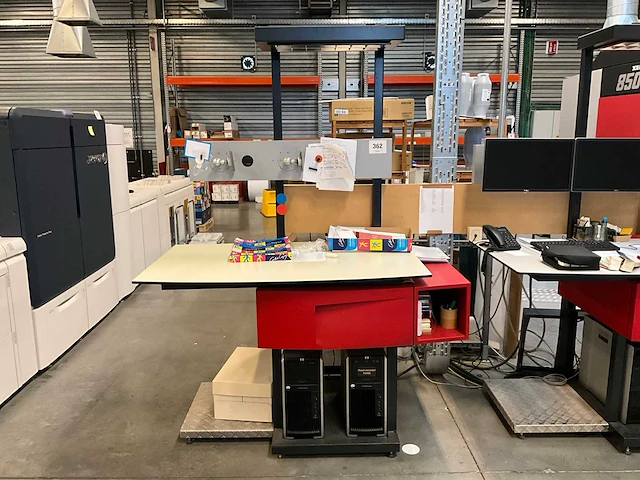 Xeikon metalen werkstation - afbeelding 1 van  10