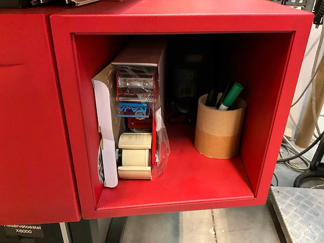 Xeikon metalen werkstation - afbeelding 9 van  10