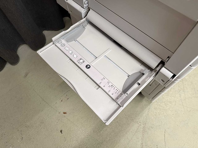 Xerox altalink c8035 - multifunctionele full-color laserprinter - afbeelding 7 van  14