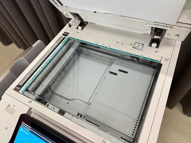 Xerox altalink c8035 - multifunctionele full-color laserprinter - afbeelding 8 van  14