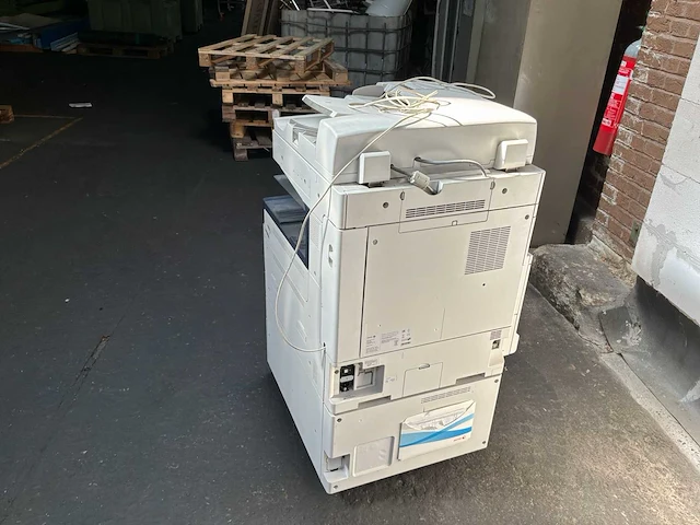 Xerox xerox altalink c8030 kleurprinter / multifunctionele printer met documentatie - afbeelding 8 van  14