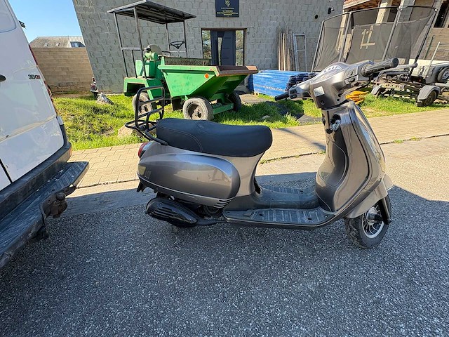 Xinix - snorscooter - touring - scooter - afbeelding 8 van  8