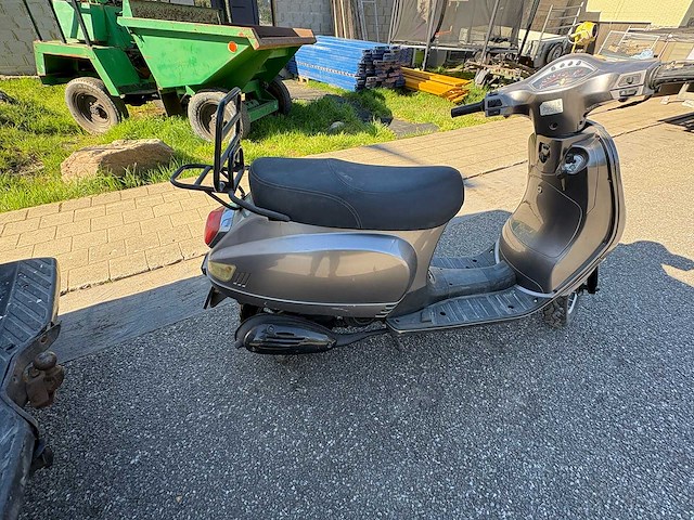 Xinix - snorscooter - touring - scooter - afbeelding 9 van  10
