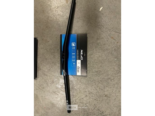 Xlc mtb stuur aluminium zwart - afbeelding 1 van  1