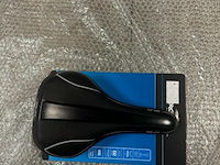 Xlc sportzadel met gel - afbeelding 1 van  1