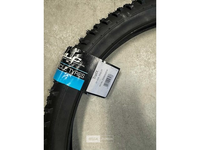 Xlc trailx band 26x2.25 zwart - afbeelding 1 van  1