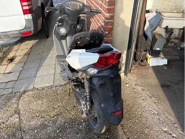 Xpro - motorised scooter - afbeelding 3 van  6