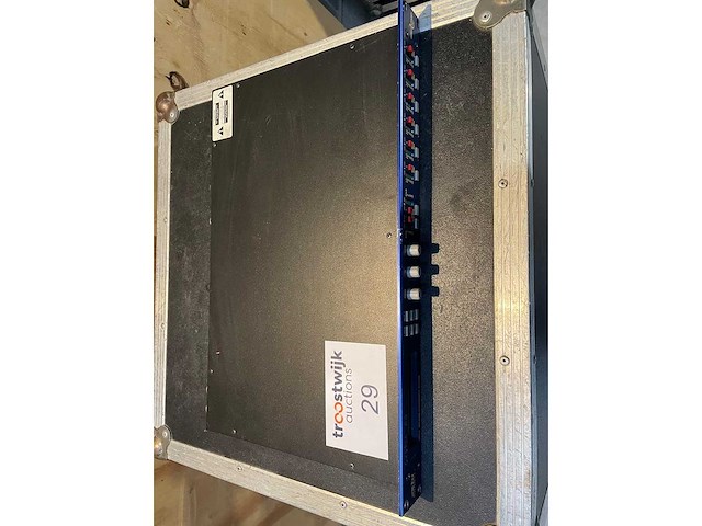 Xta - dp226 - 19" apparatuur - afbeelding 3 van  3