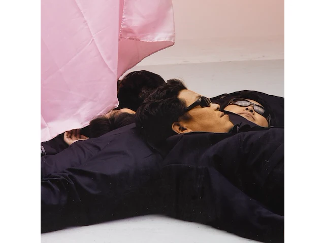 Xu yong & yu na (xx-xxi), 'solution scheme b3' (2007), c-print, n° 3/8 110 x 145 cm. (43.31 x 57.09 in.) - afbeelding 10 van  10