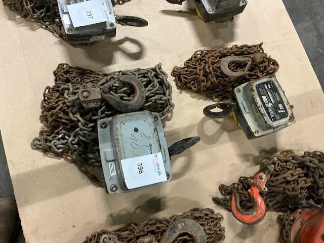 Yale manuele kettingtakel (2x) - afbeelding 1 van  4