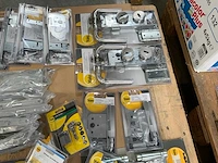 Yale partij divers hang- en sluitwerk - afbeelding 7 van  7
