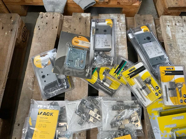 Yale partij divers hang- en sluitwerk - afbeelding 7 van  8