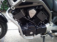 Yamaha - bulldog 1100 - motorfiets - afbeelding 8 van  9