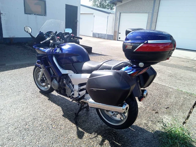 Yamaha - fjr 1300 - motorfiets - afbeelding 12 van  13