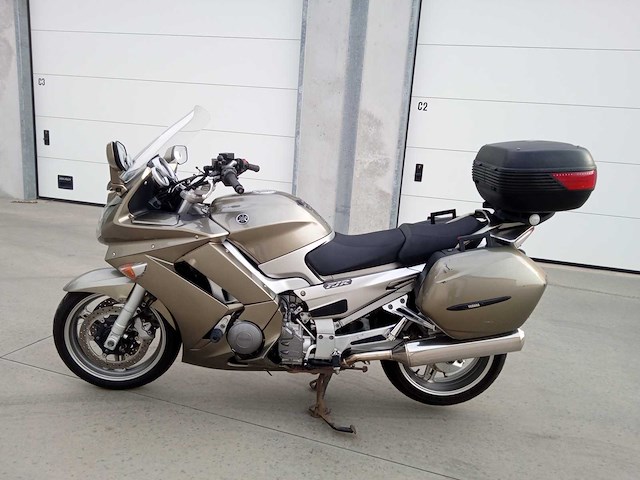 Yamaha - fjr 1300 - motorfiets - afbeelding 1 van  6