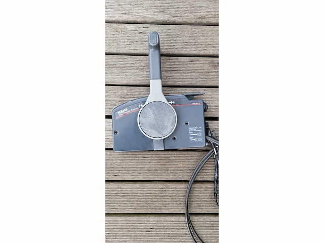 Yamaha - ft 9.9 le - langstaart - buitenboordmotor - outboard motor - afbeelding 12 van  17