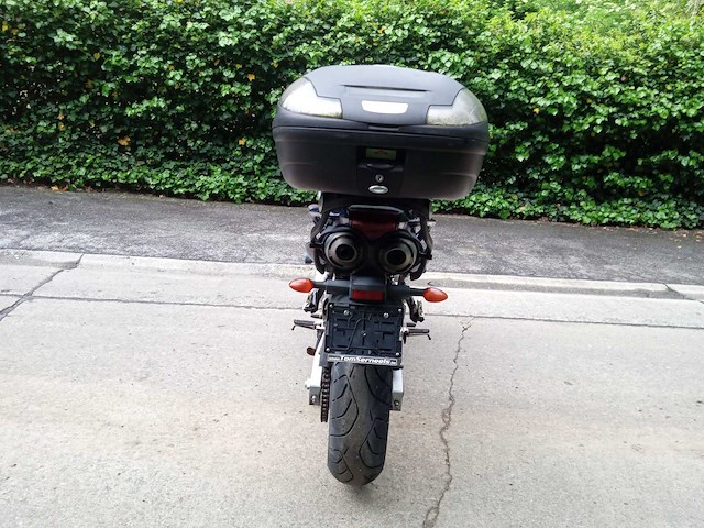Yamaha - fz 6 fazer - motorfiets - afbeelding 7 van  8