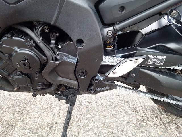 Yamaha - fz8 - motorfiets - afbeelding 11 van  12