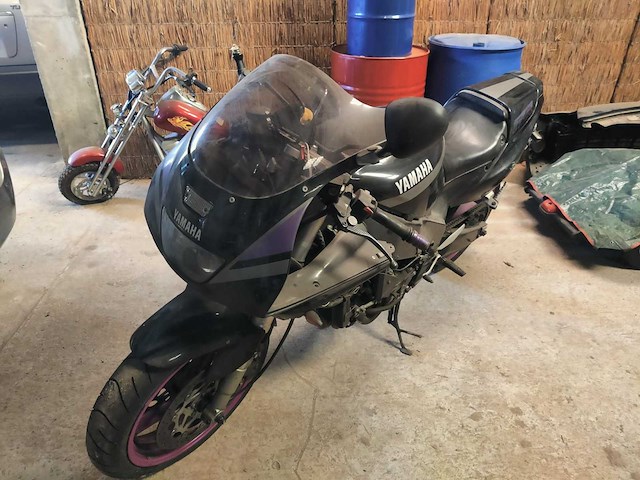 Yamaha - fzr1000 - motorcycle - afbeelding 1 van  11