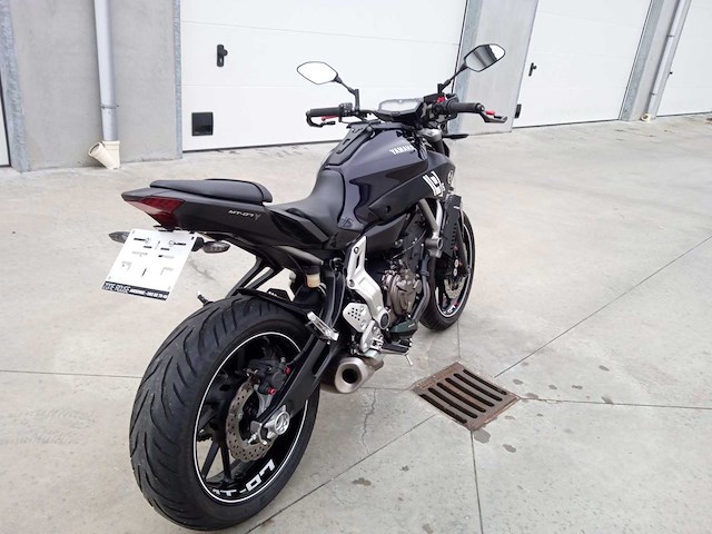 Yamaha - mt 07 - motorfiets - afbeelding 2 van  15