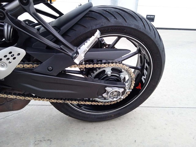 Yamaha - mt 07 - motorfiets - afbeelding 5 van  15
