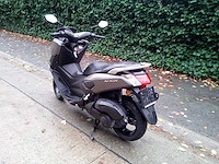 Yamaha - n max 125 - motorfiets - afbeelding 5 van  12