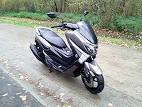 Yamaha - n max 125 - motorfiets - afbeelding 8 van  12